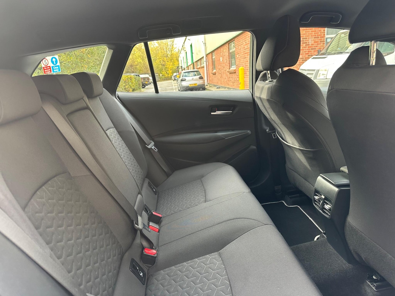 Used Toyota Corolla 2021 for sale - 76398152: Photo 24