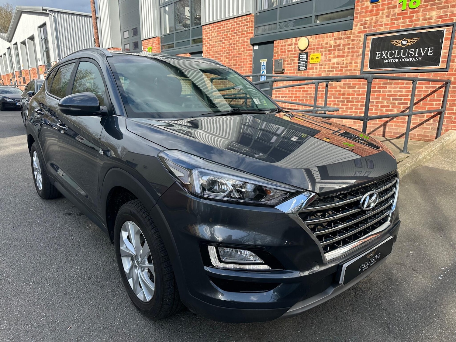 Used Hyundai TUCSON for sale - 77892931: Photo 1
