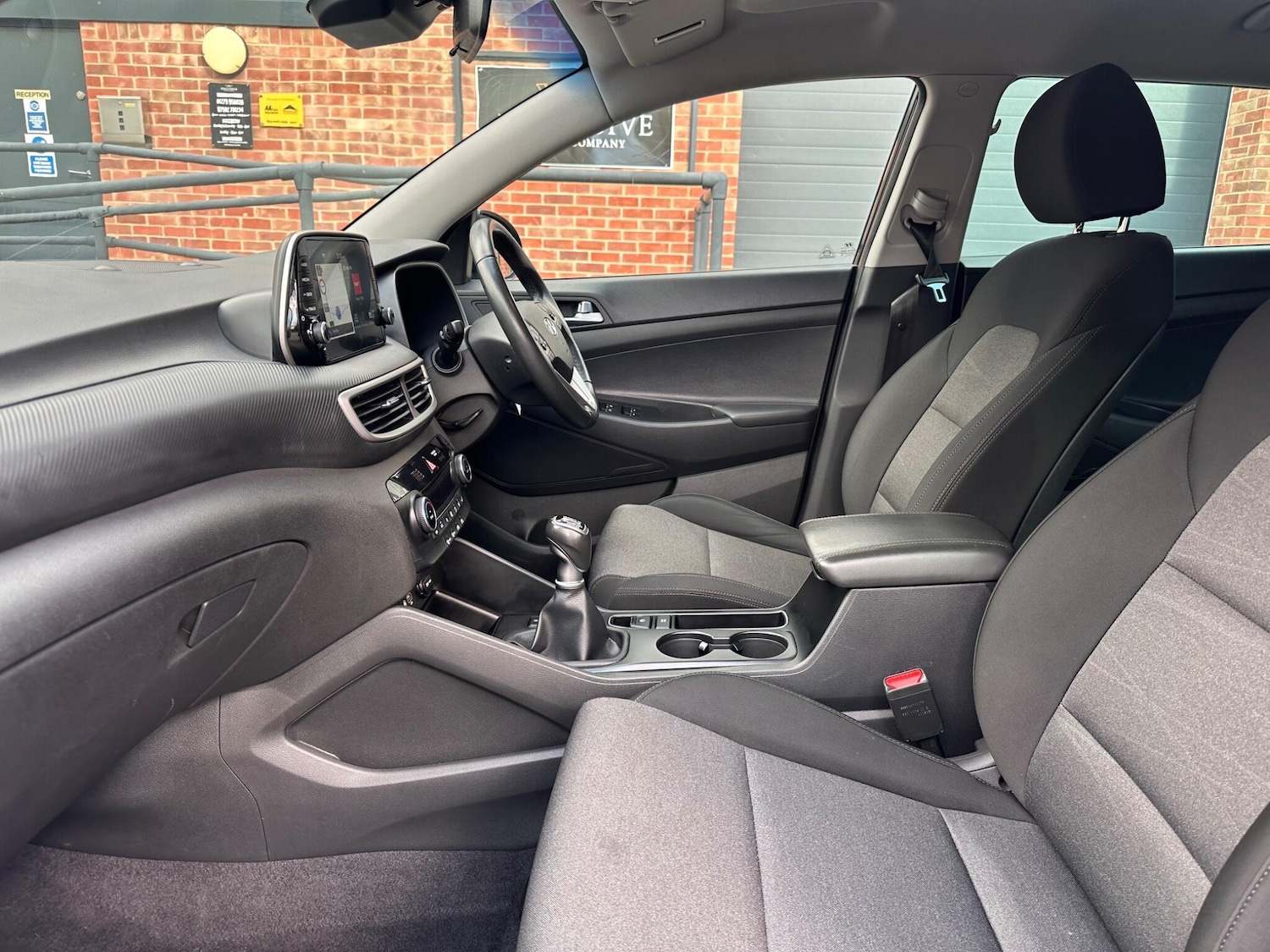 Used Hyundai TUCSON for sale - 77892931: Photo 32