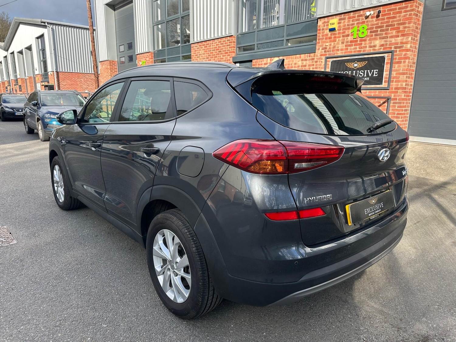 Used Hyundai TUCSON for sale - 77892931: Photo 4