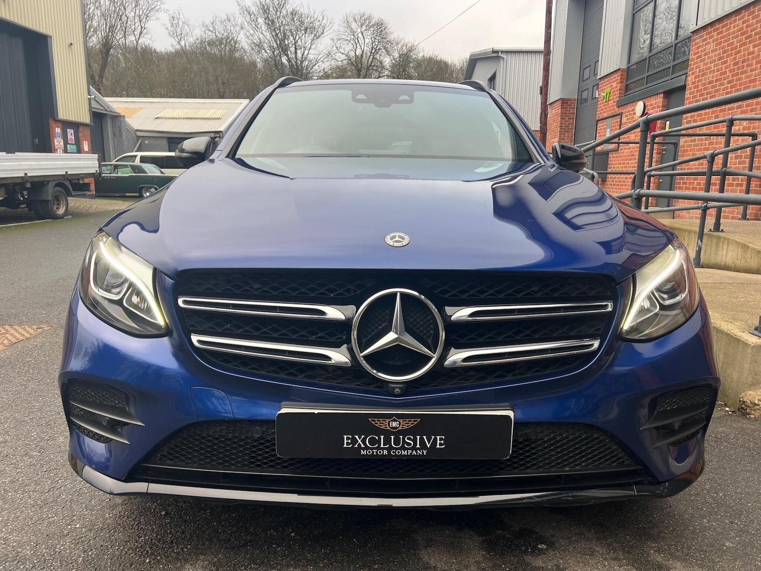 Used Mercedes-Benz GLC 2018 for sale - 77040536: Photo 2