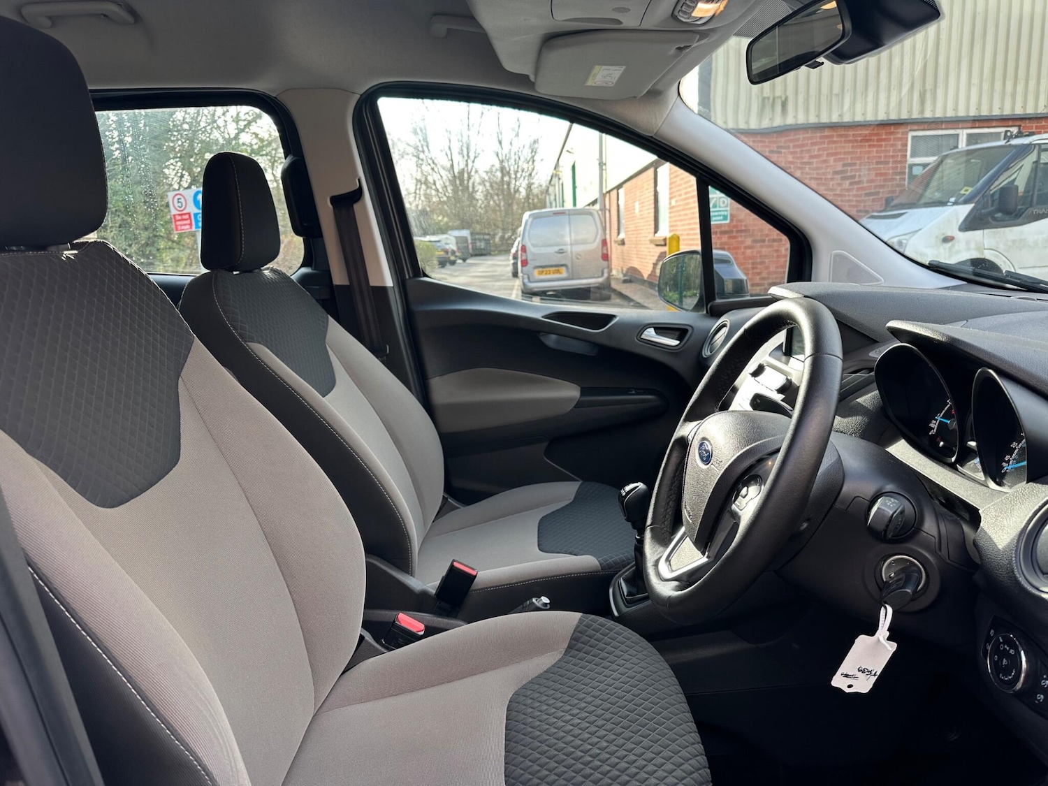 Used Ford Tourneo Courier for sale - 77892815: Photo 18