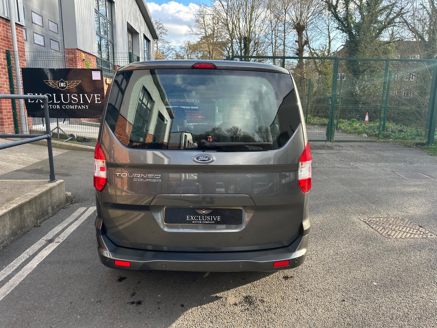 Used Ford Tourneo Courier for sale - 77892815: Photo 9