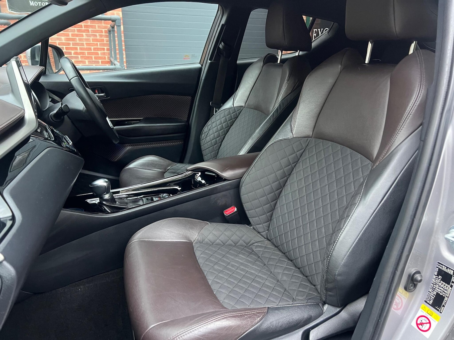 Used Toyota C-HR 2018 for sale - 77549647: Photo 22