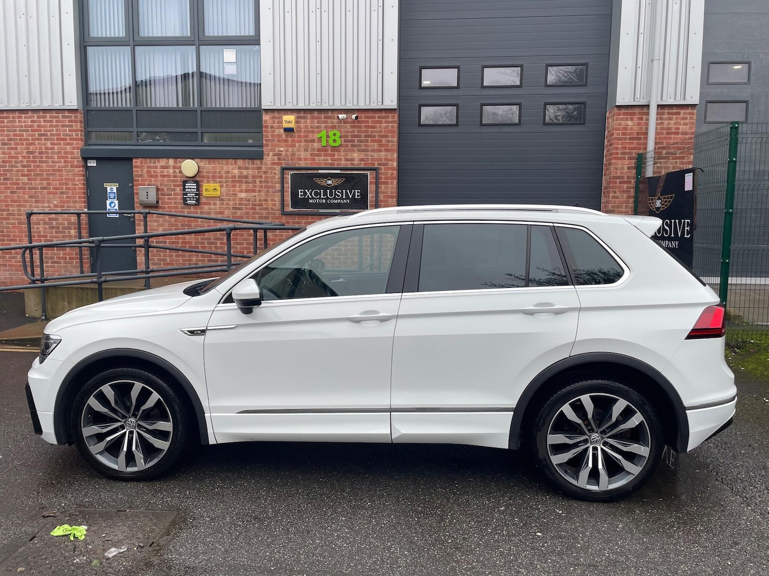 Used Volkswagen Tiguan for sale - 77646395: Photo 6