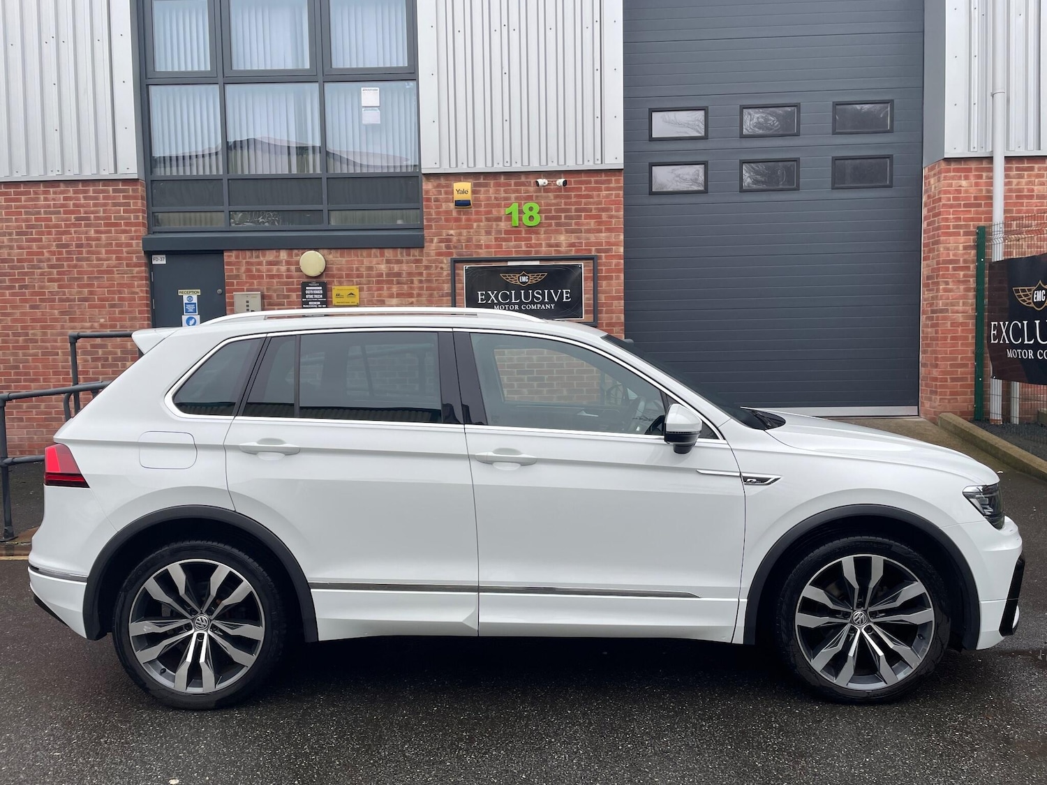 Used Volkswagen Tiguan for sale - 77646395: Photo 8