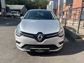 Used Renault Clio 2018 for sale - 79337037: Photo