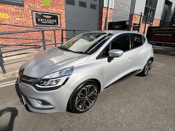 Used Renault Clio 2018 for sale - 79337037: Photo