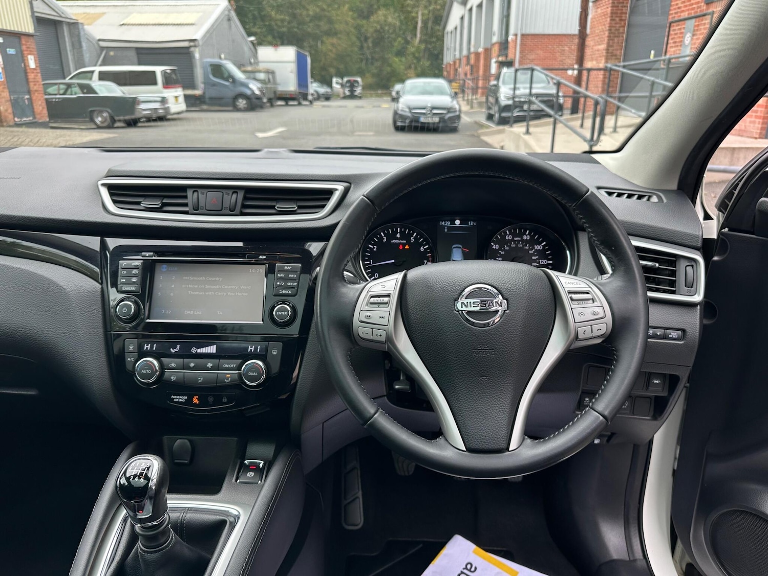 Used Nissan Qashqai 2017 for sale - 76094132: Photo 15