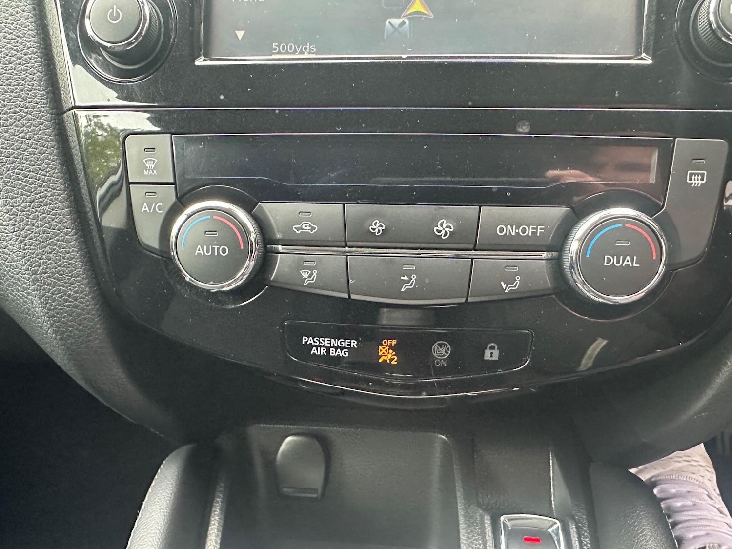Used Nissan Qashqai 2017 for sale - 76094132: Photo 21