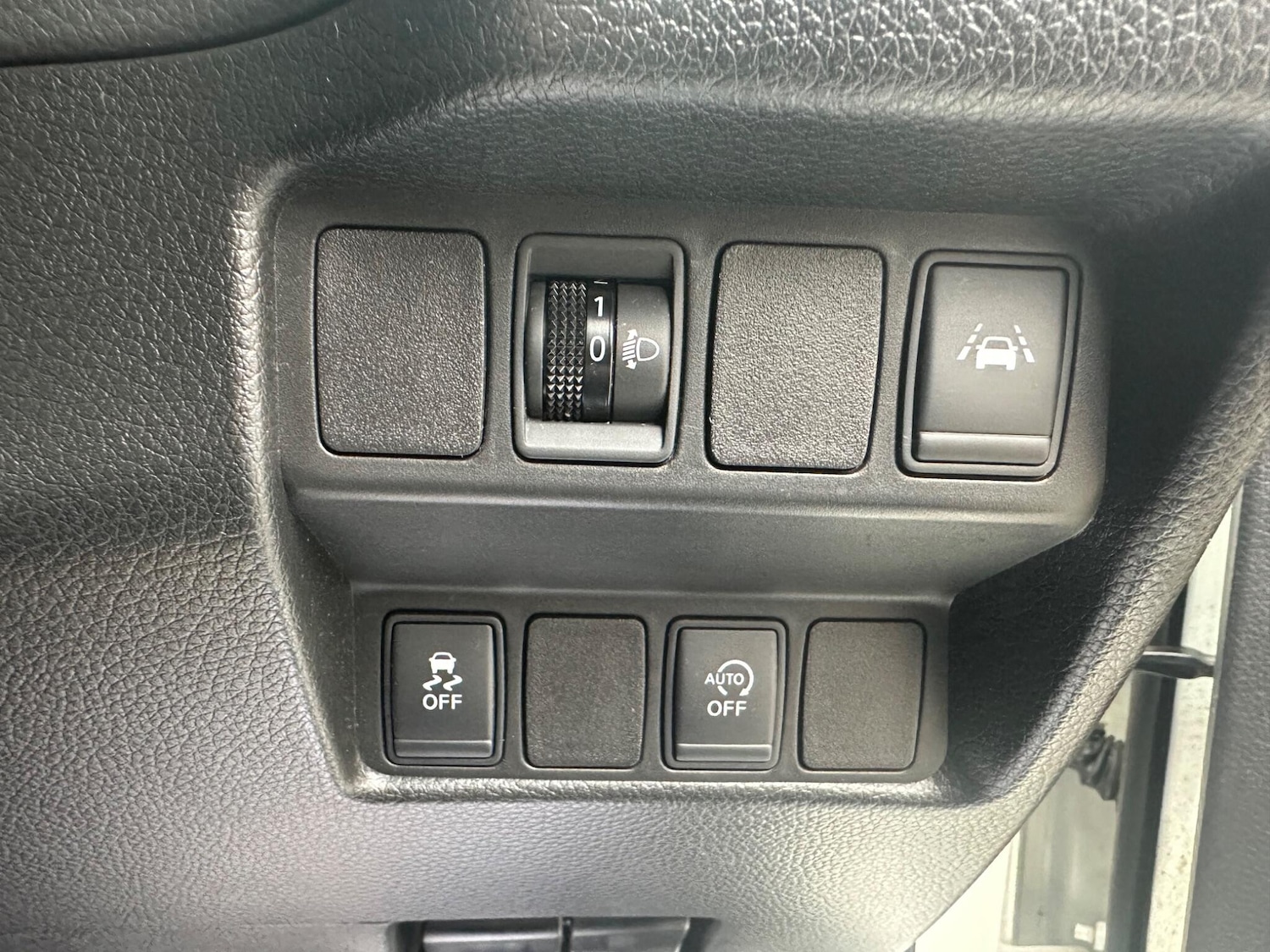 Used Nissan Qashqai 2017 for sale - 76094132: Photo 24