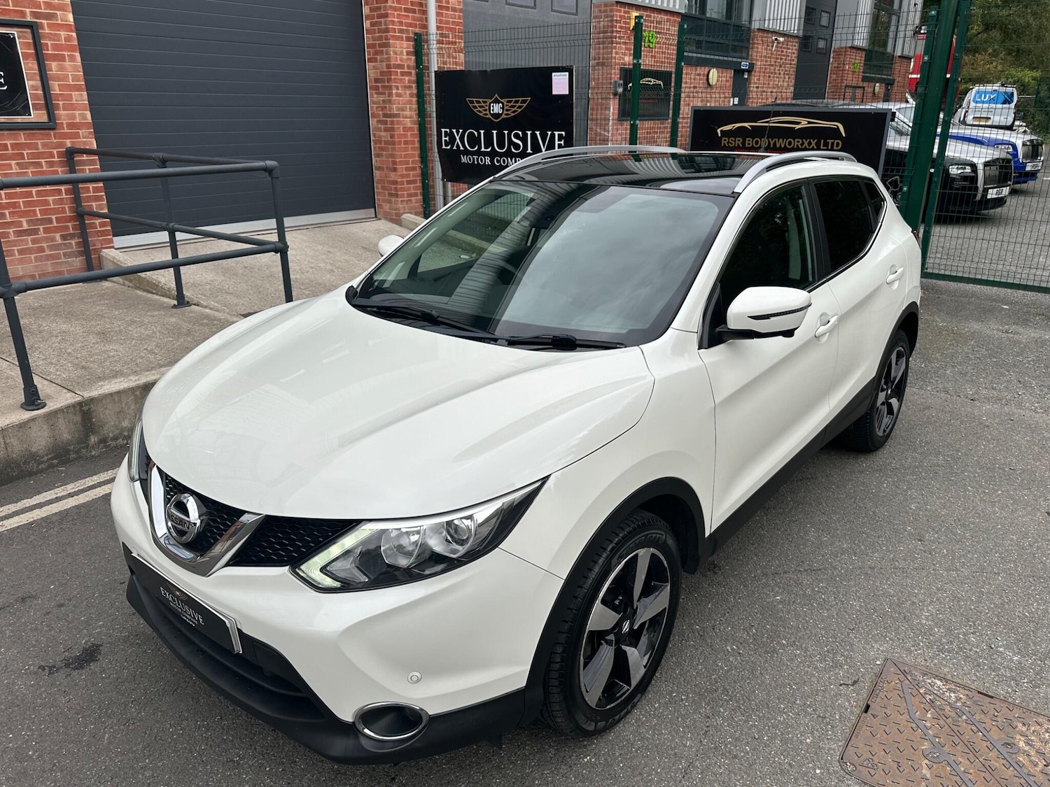 Used Nissan Qashqai 2017 for sale - 76094132: Photo 29