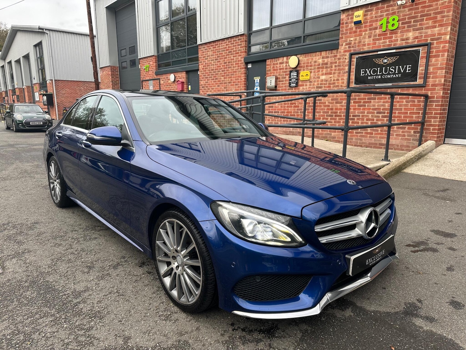 Used Mercedes-Benz C Class 2018 for sale - 76423378: Photo 1