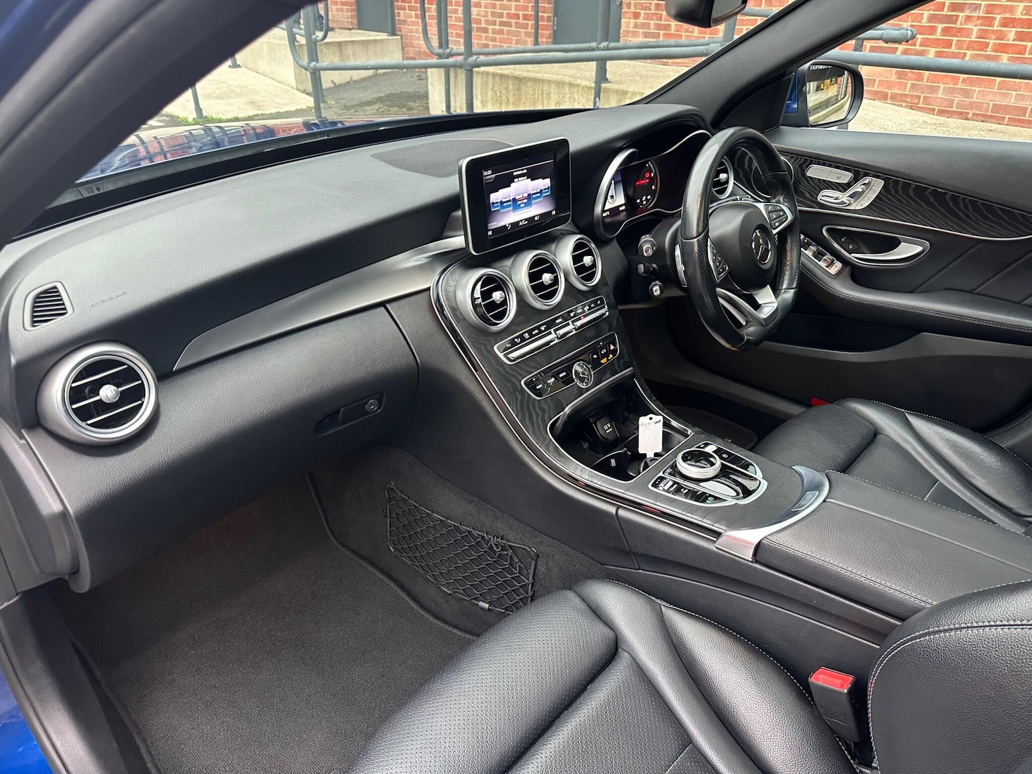 Used Mercedes-Benz C Class 2018 for sale - 76423378: Photo 18