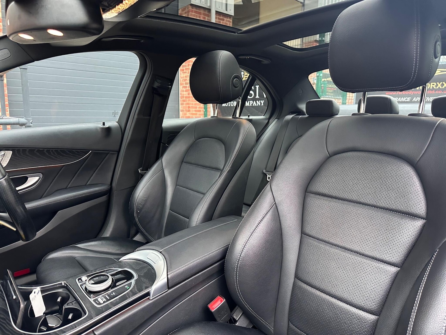 Used Mercedes-Benz C Class 2018 for sale - 76423378: Photo 19