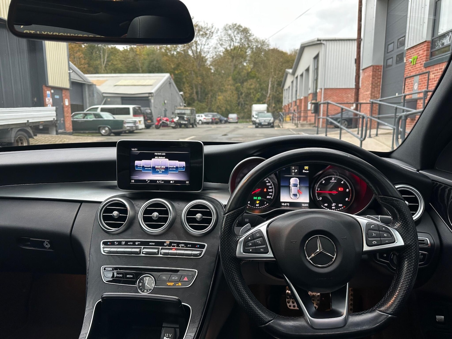 Used Mercedes-Benz C Class 2018 for sale - 76423378: Photo 26