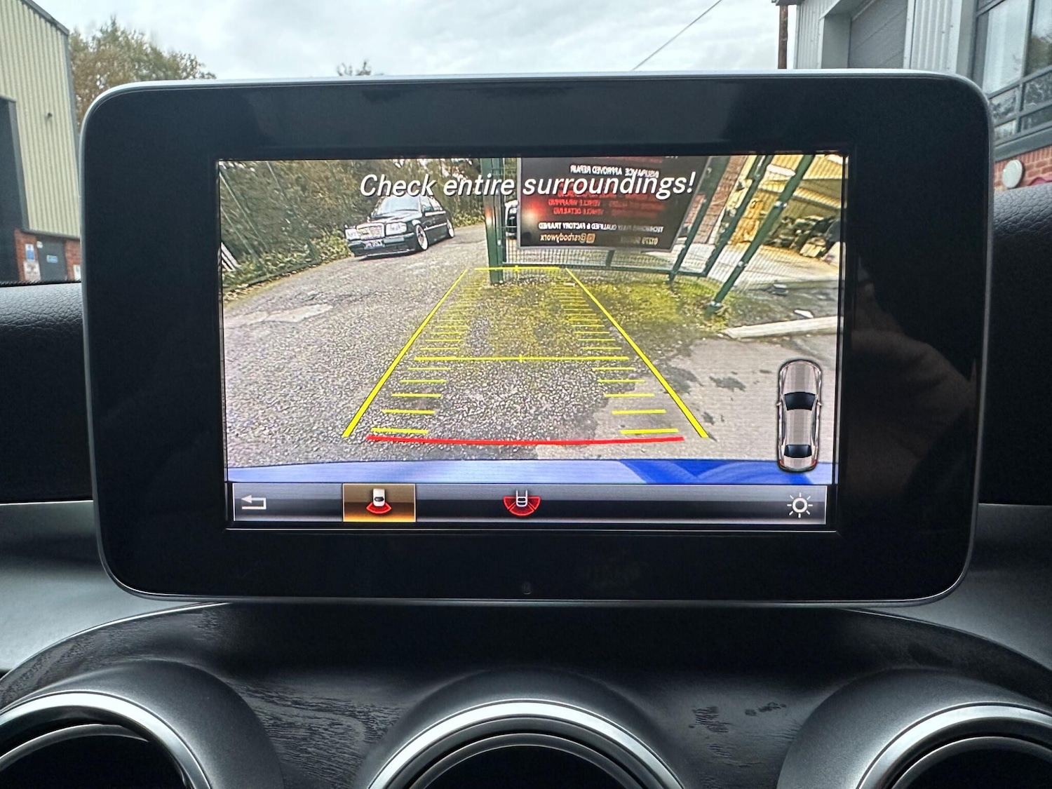 Used Mercedes-Benz C Class 2018 for sale - 76423378: Photo 29