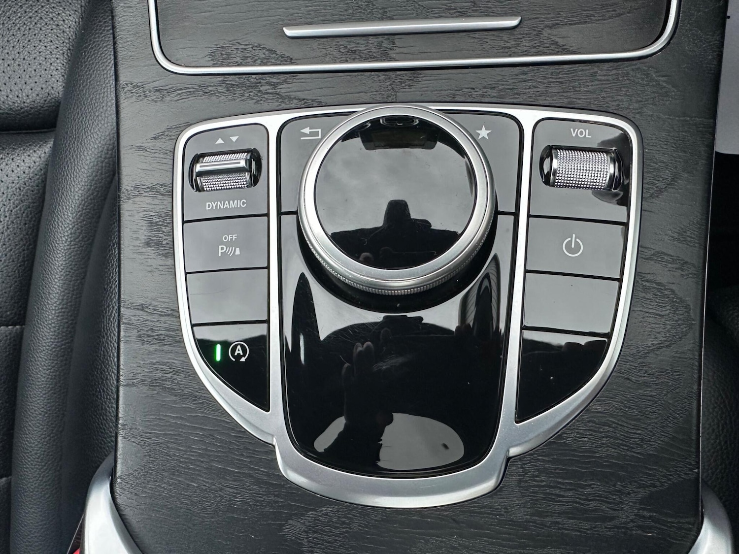 Used Mercedes-Benz C Class 2018 for sale - 76423378: Photo 35