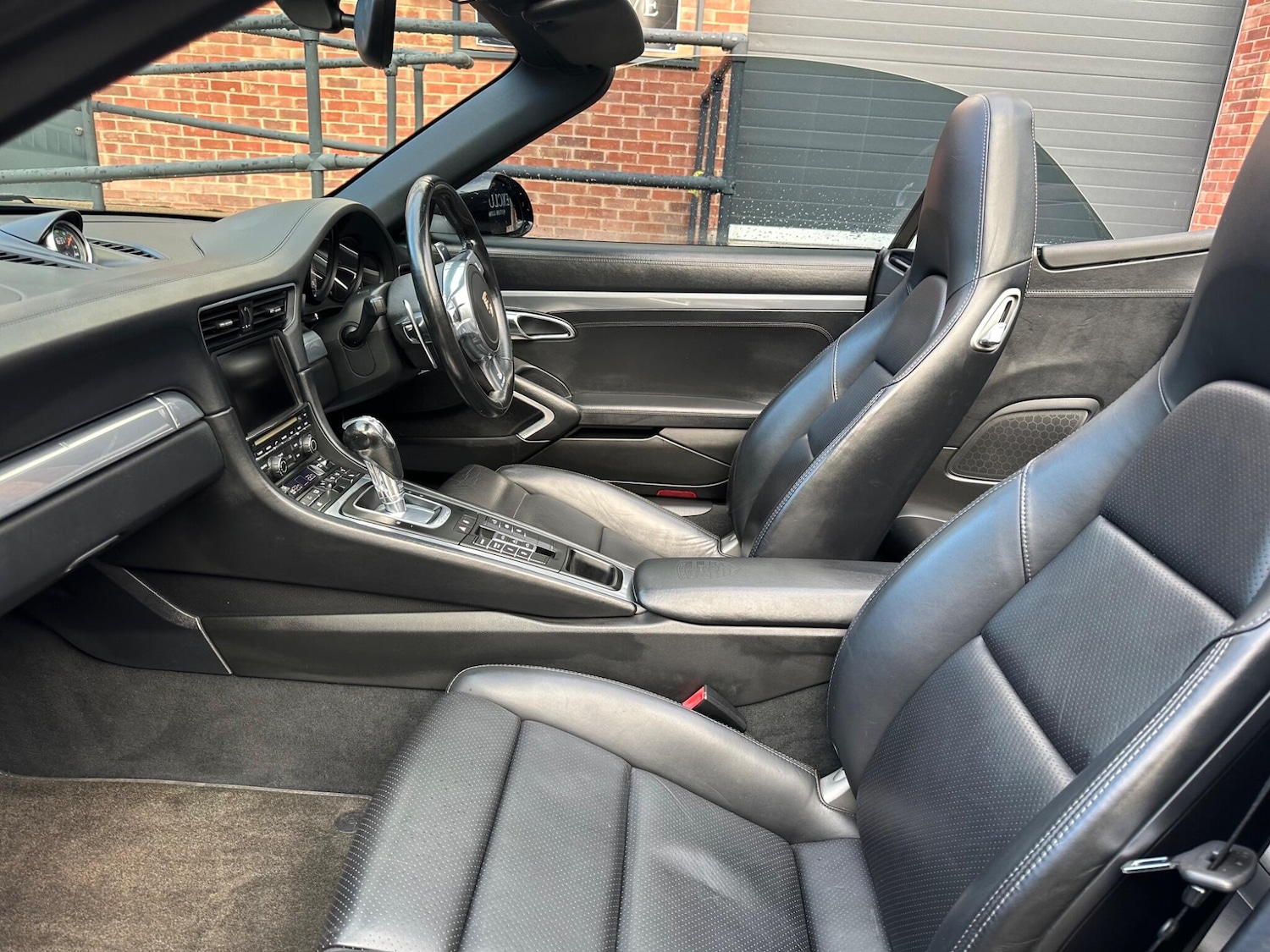 Used Porsche 911 2012 for sale - 76327204: Photo 18