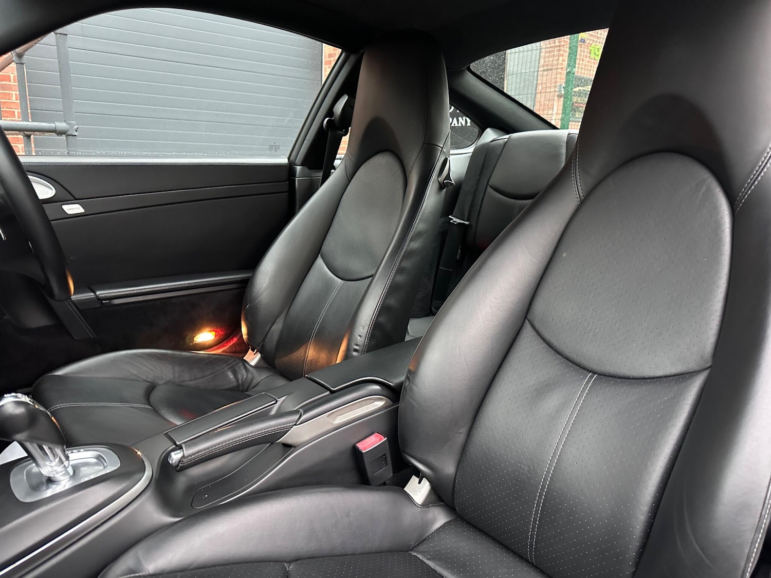 Used Porsche 911 2011 for sale - 76584391: Photo 35