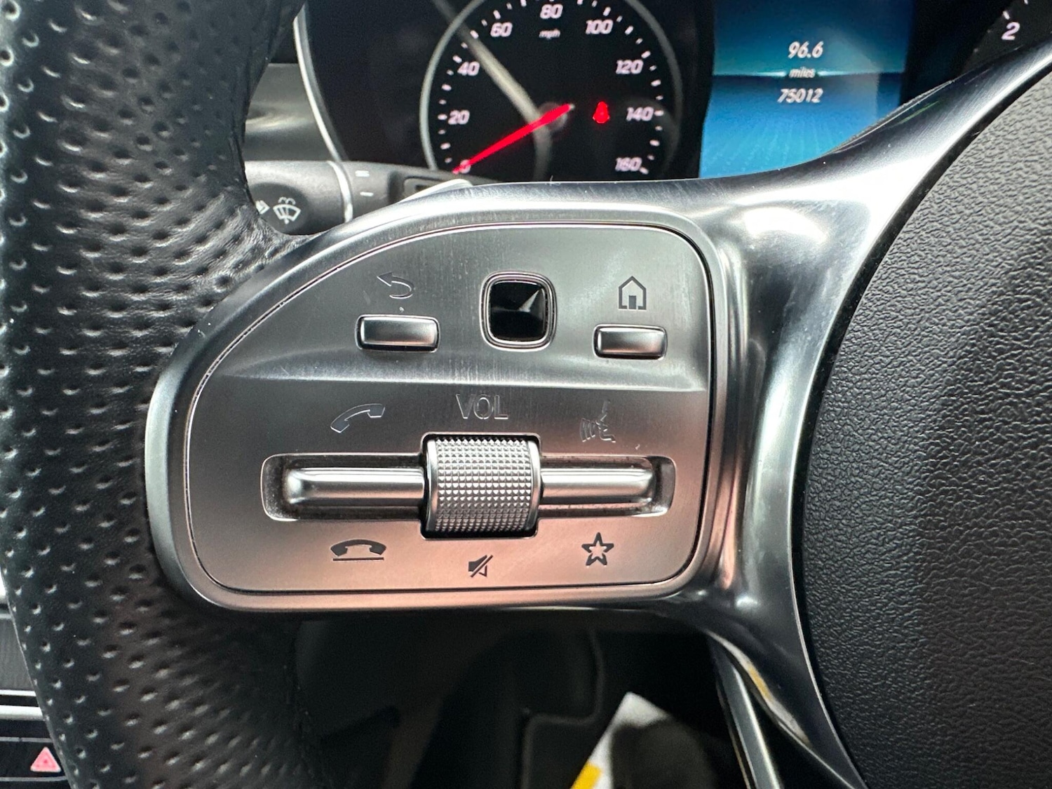 Used Mercedes-Benz GLC 2020 for sale - 77376754: Photo 27