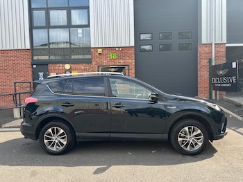 Used Toyota RAV4 2017 for sale - 75635461: Photo