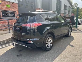 Used Toyota RAV4 2017 for sale - 75635461: Photo