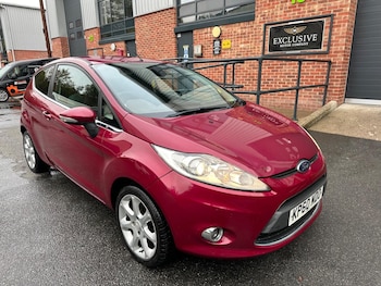2010 (60) - 1.25 Zetec 3dr