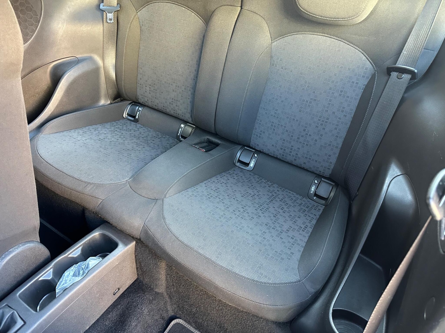 Used Vauxhall ADAM 2015 for sale - 76121319: Photo 21