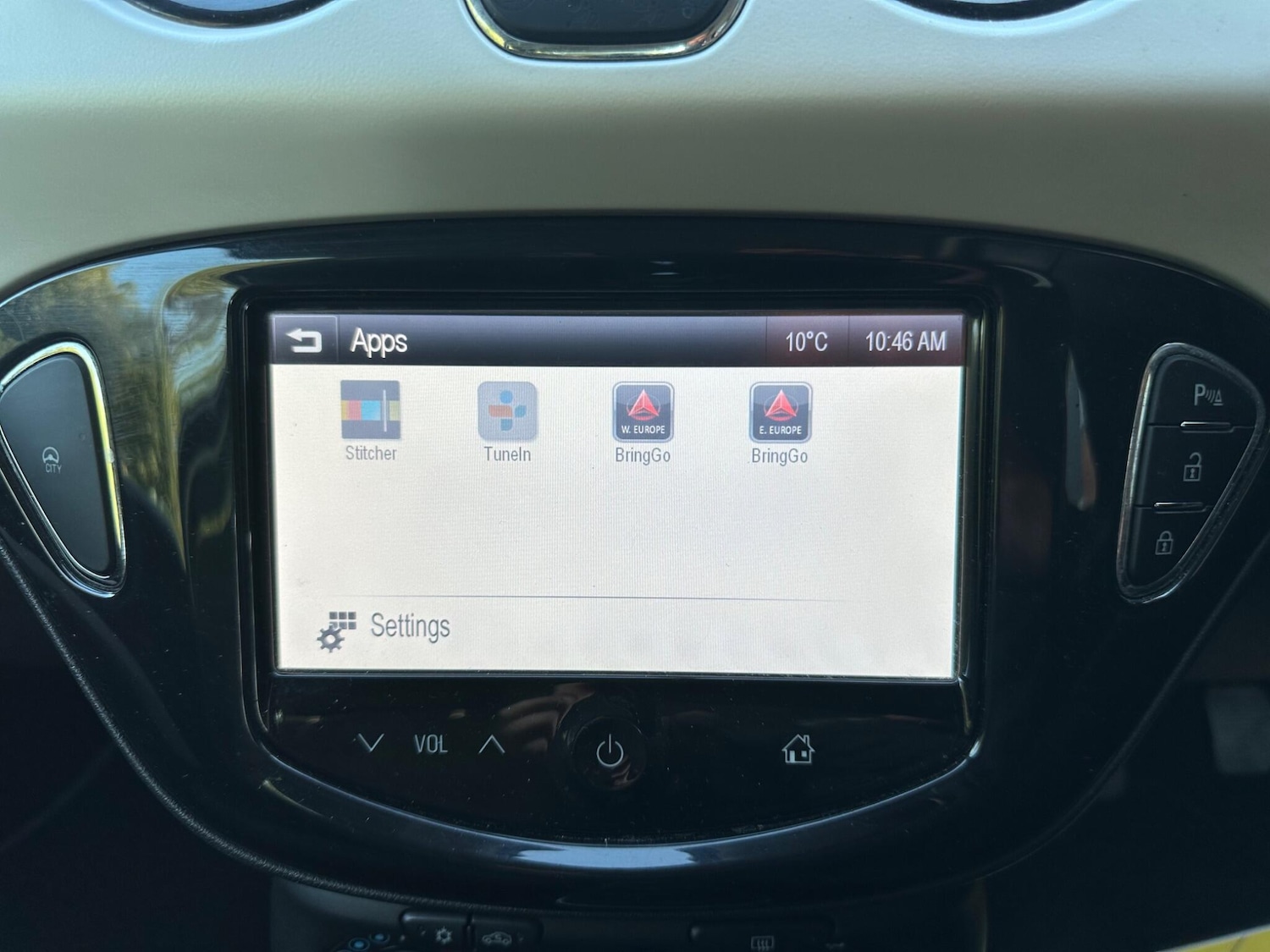 Used Vauxhall ADAM 2015 for sale - 76121319: Photo 28