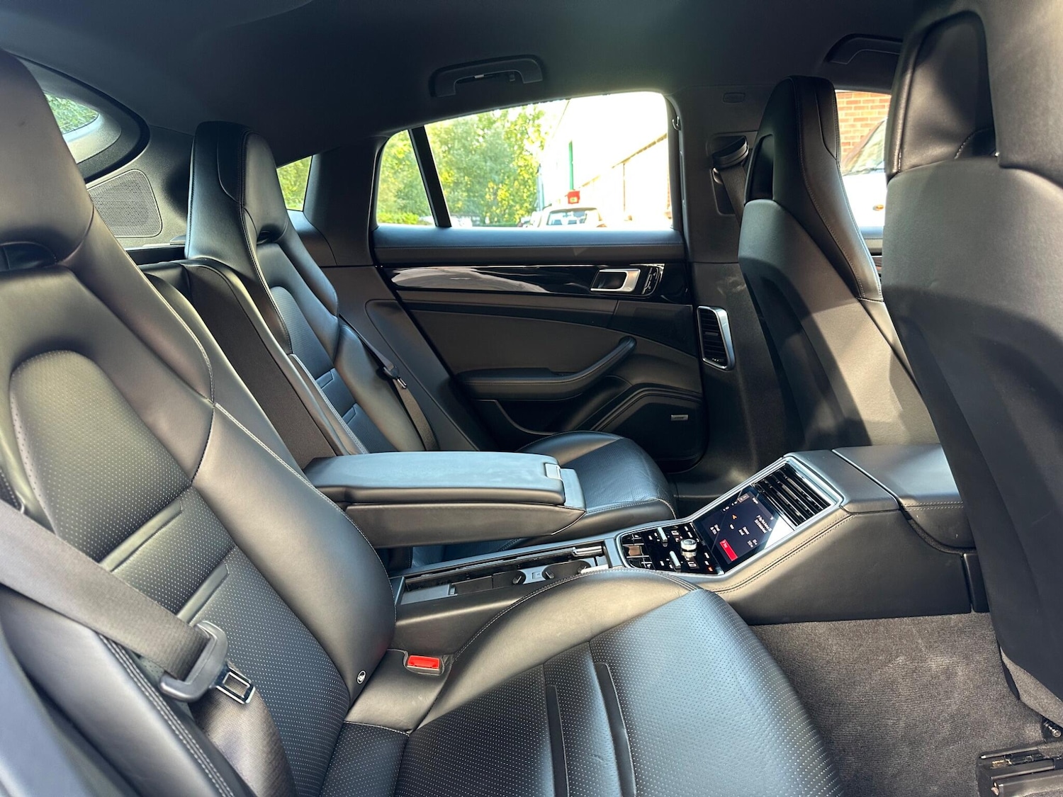 Used Porsche Panamera 2018 for sale - 76071607: Photo 34