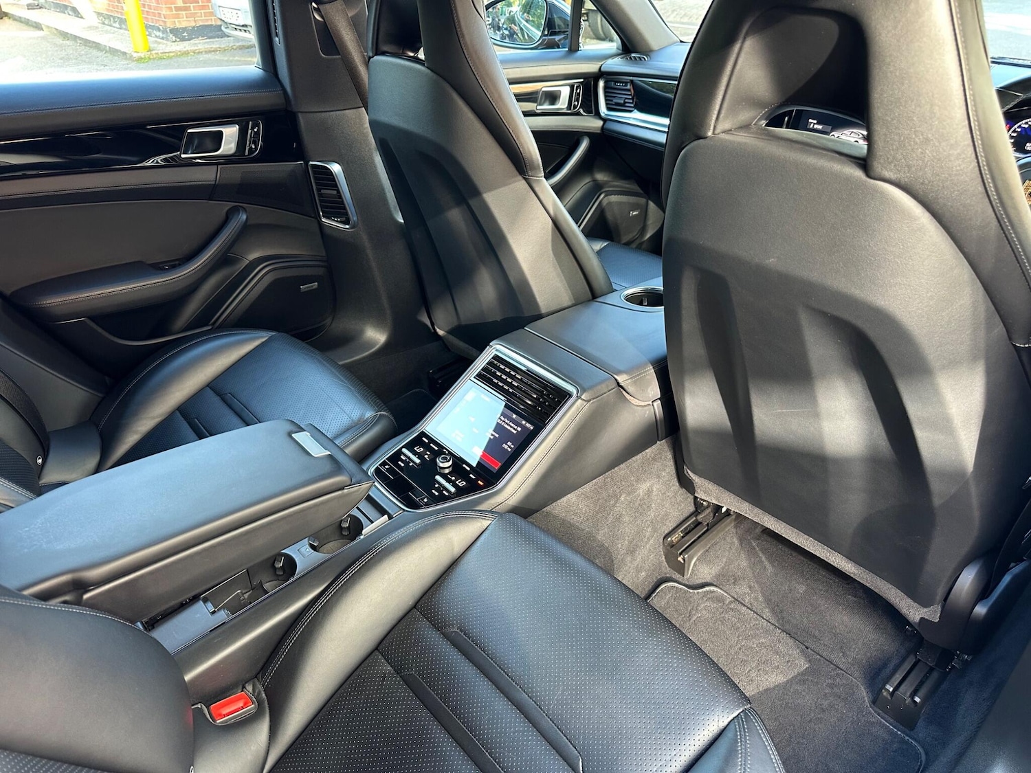 Used Porsche Panamera 2018 for sale - 76071607: Photo 35