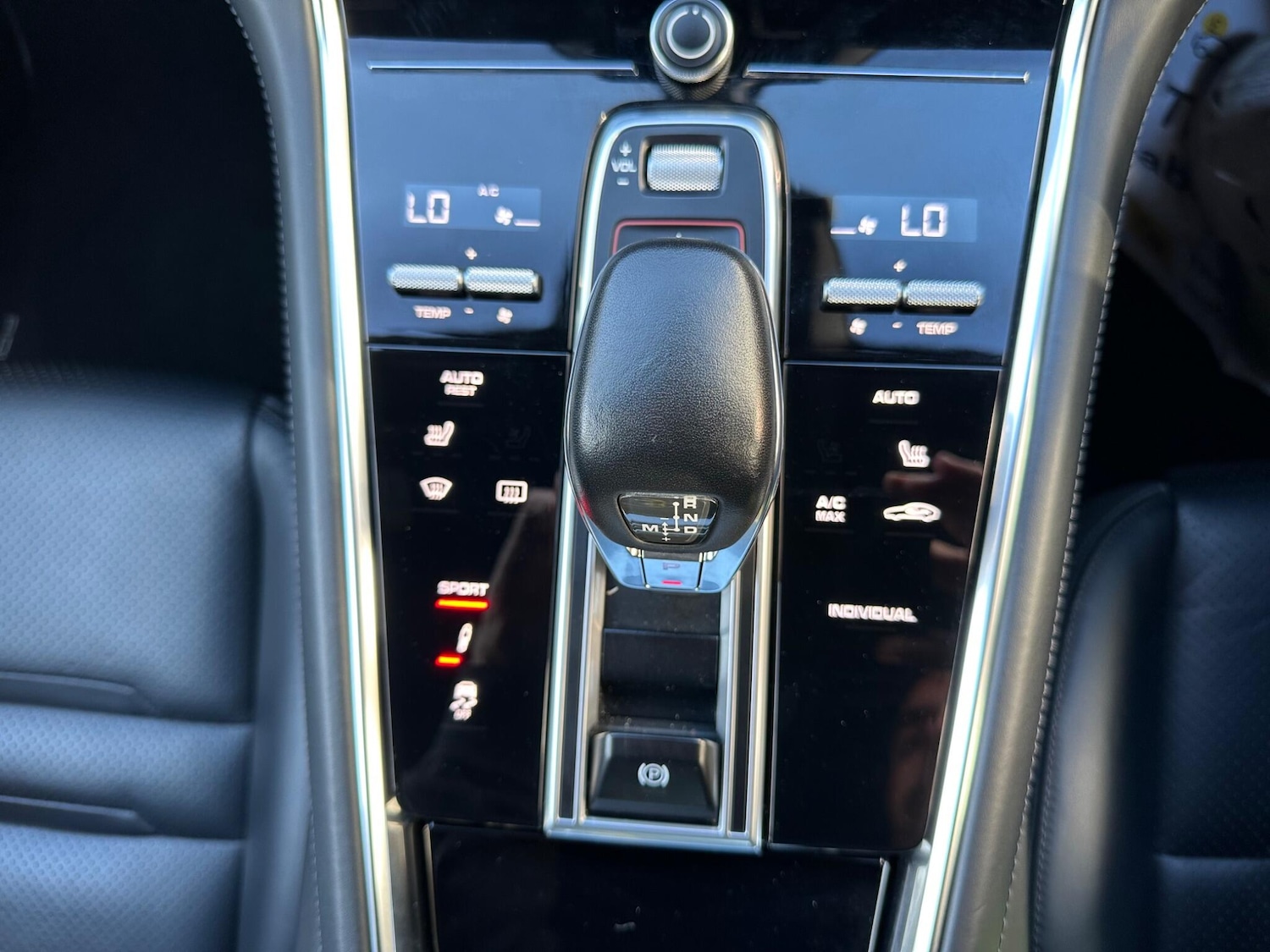 Used Porsche Panamera 2018 for sale - 76071607: Photo 43
