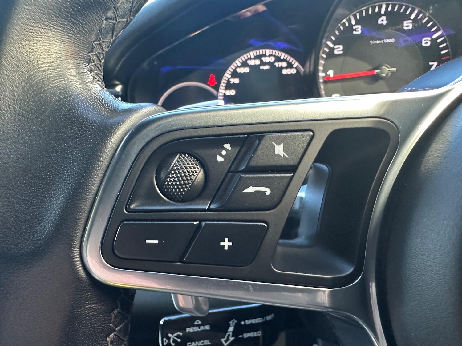Used Porsche Panamera 2018 for sale - 76071607: Photo 45