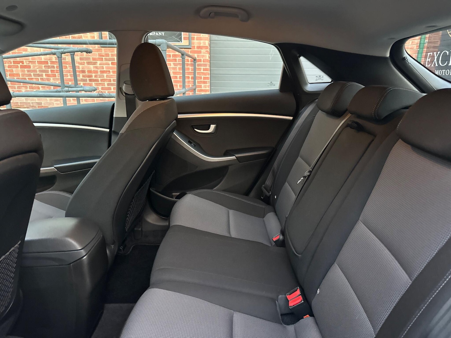 Used Hyundai i30 2015 for sale - 76899477: Photo 20