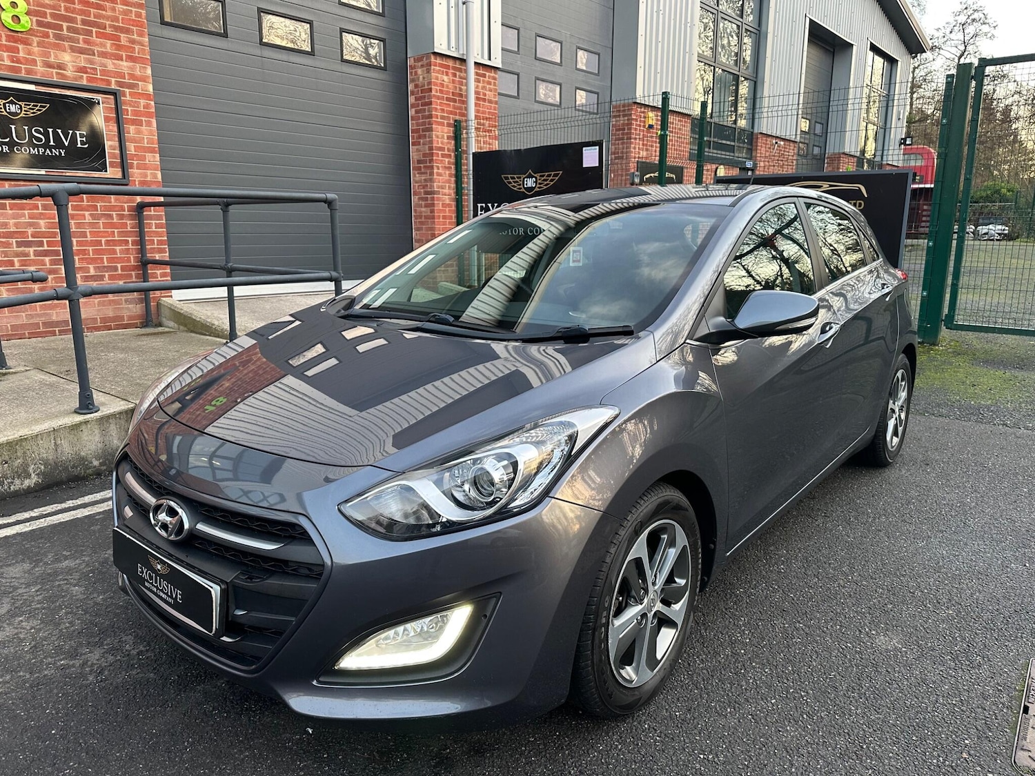 Used Hyundai i30 2015 for sale - 76899477: Photo 3
