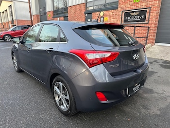 Used Hyundai i30 2015 for sale - 76899477: Photo