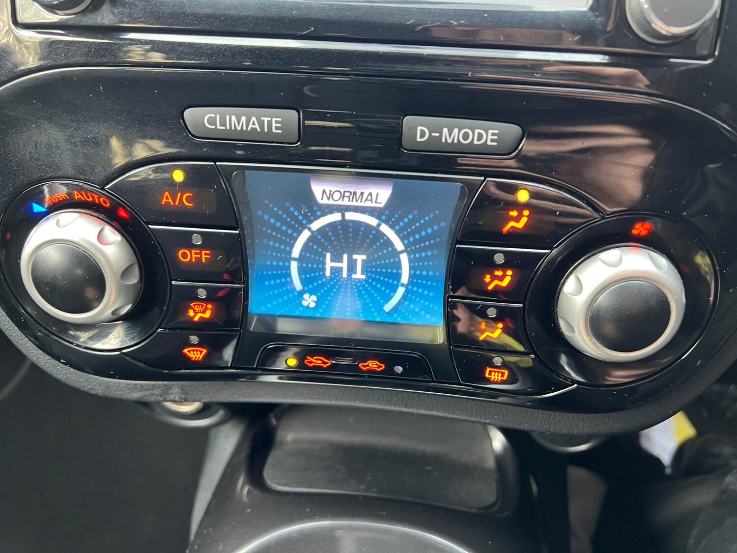 Used Nissan Juke 2015 for sale - 77484915: Photo 18