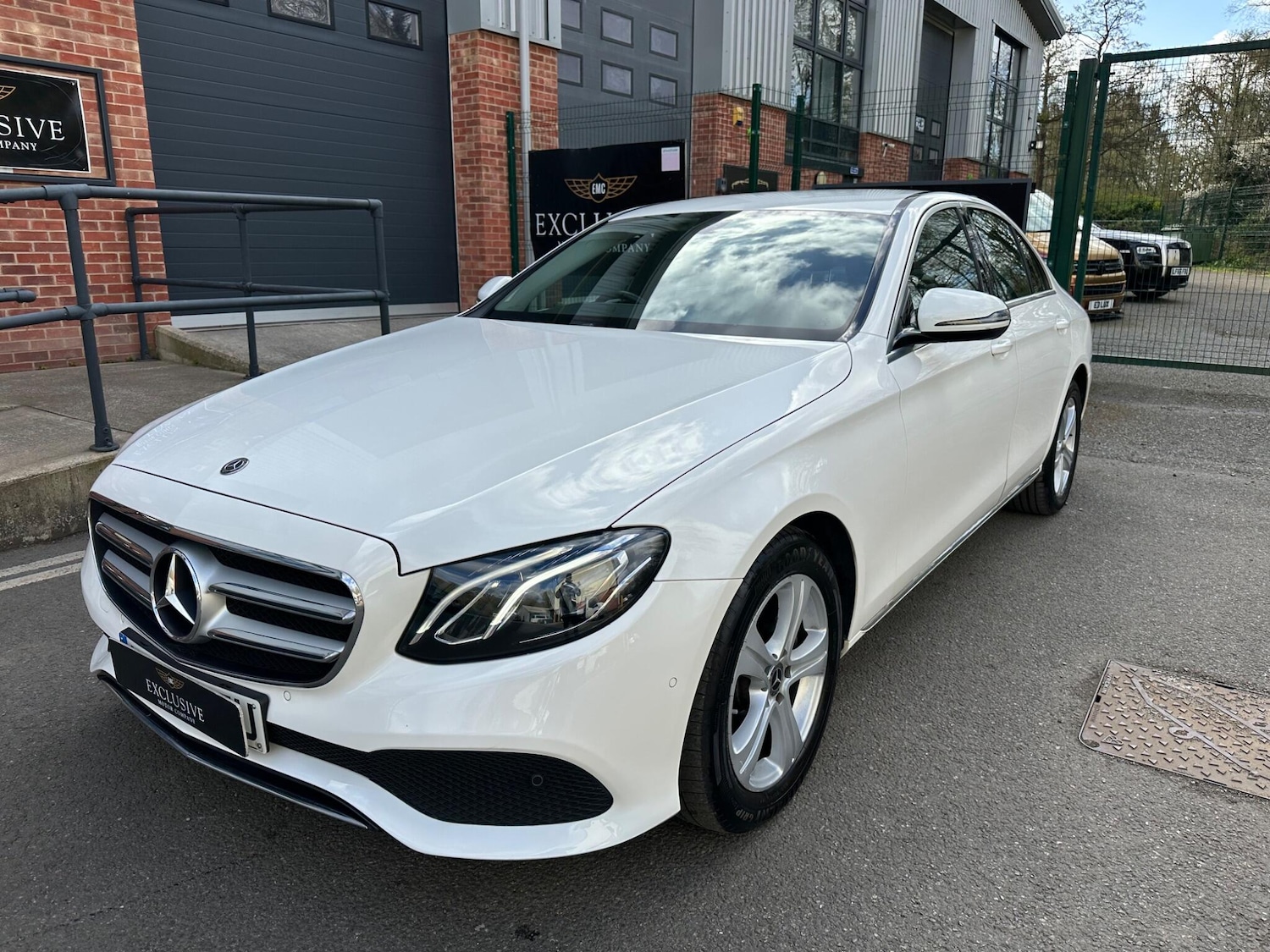 Used Mercedes-Benz E Class for sale - 78057817: Photo 6