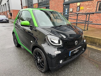 Used smart fortwo 2017 for sale - 79396146: Photo