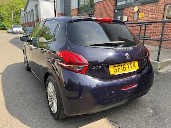 Used Peugeot 208 2016 for sale - 78535777: Photo