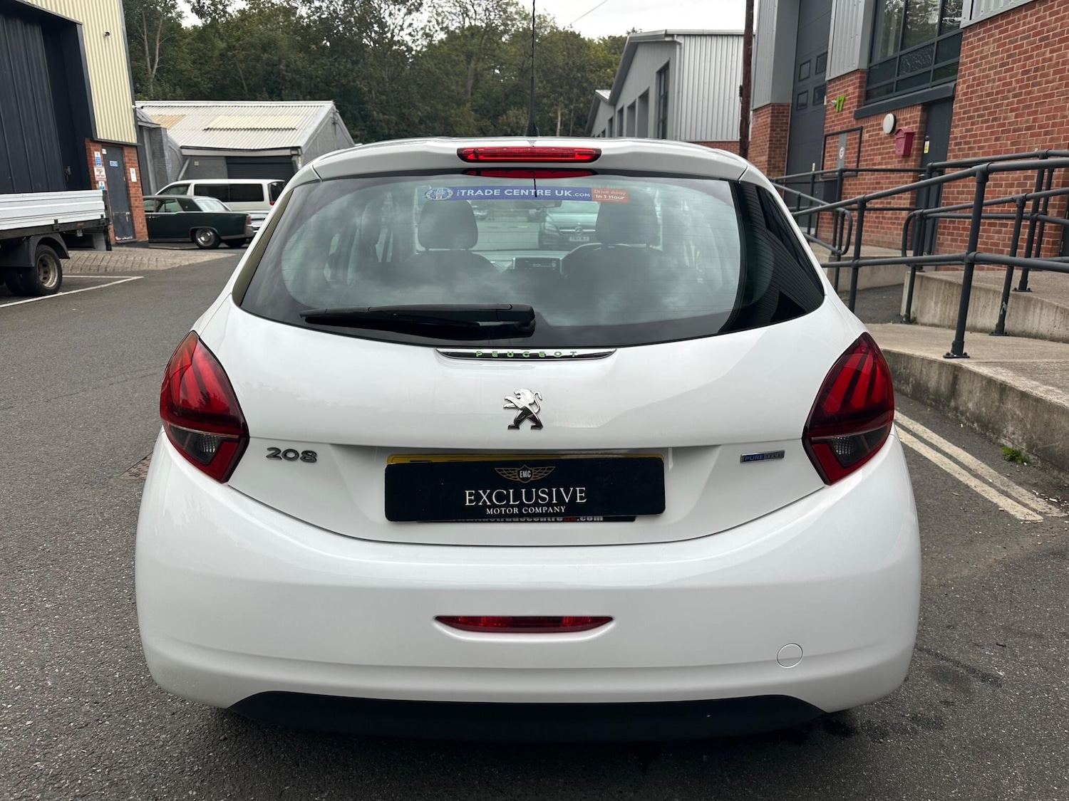 Used Peugeot 208 2016 for sale - 76094761: Photo 12