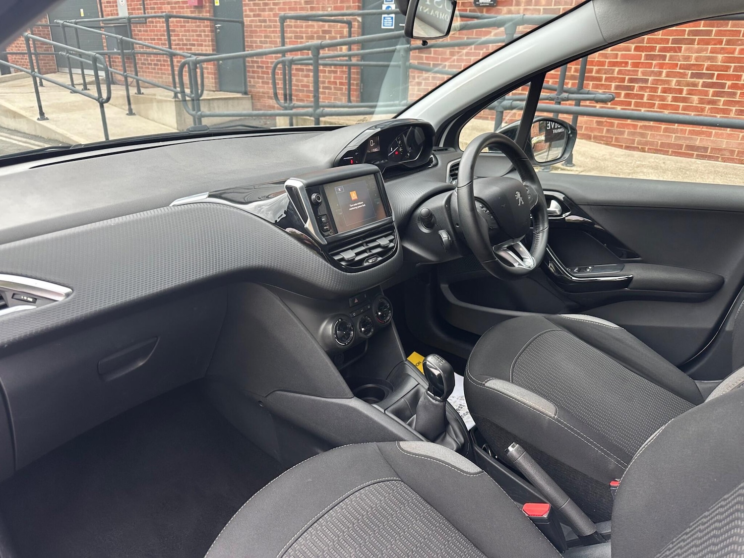 Used Peugeot 208 2016 for sale - 76094761: Photo 20