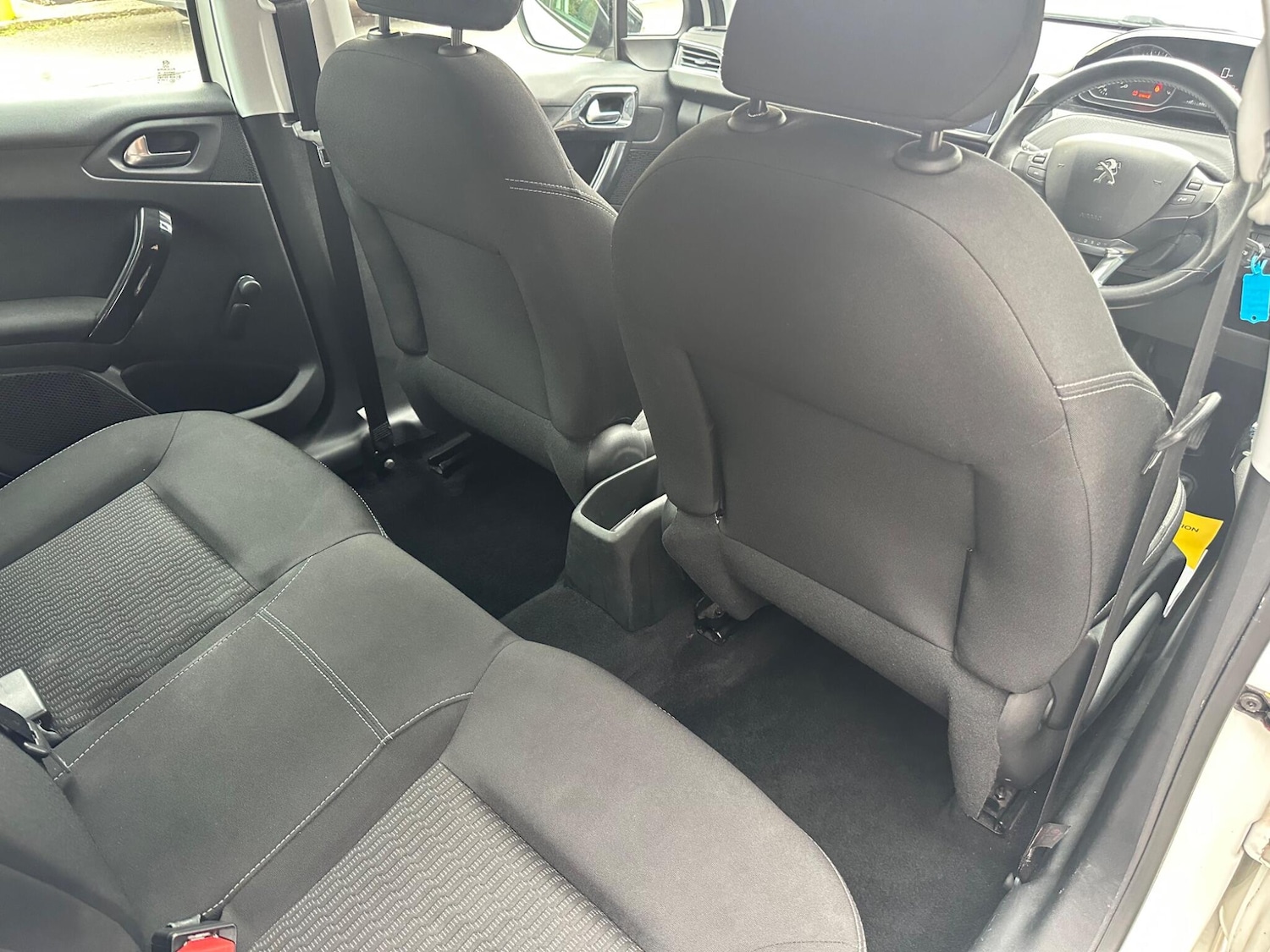 Used Peugeot 208 2016 for sale - 76094761: Photo 26