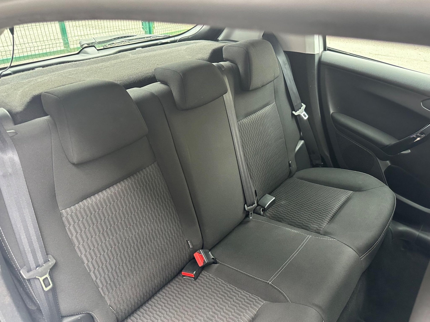 Used Peugeot 208 2016 for sale - 76094761: Photo 27