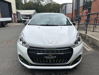 Used Peugeot 208 2016 for sale - 76094761: Photo 2