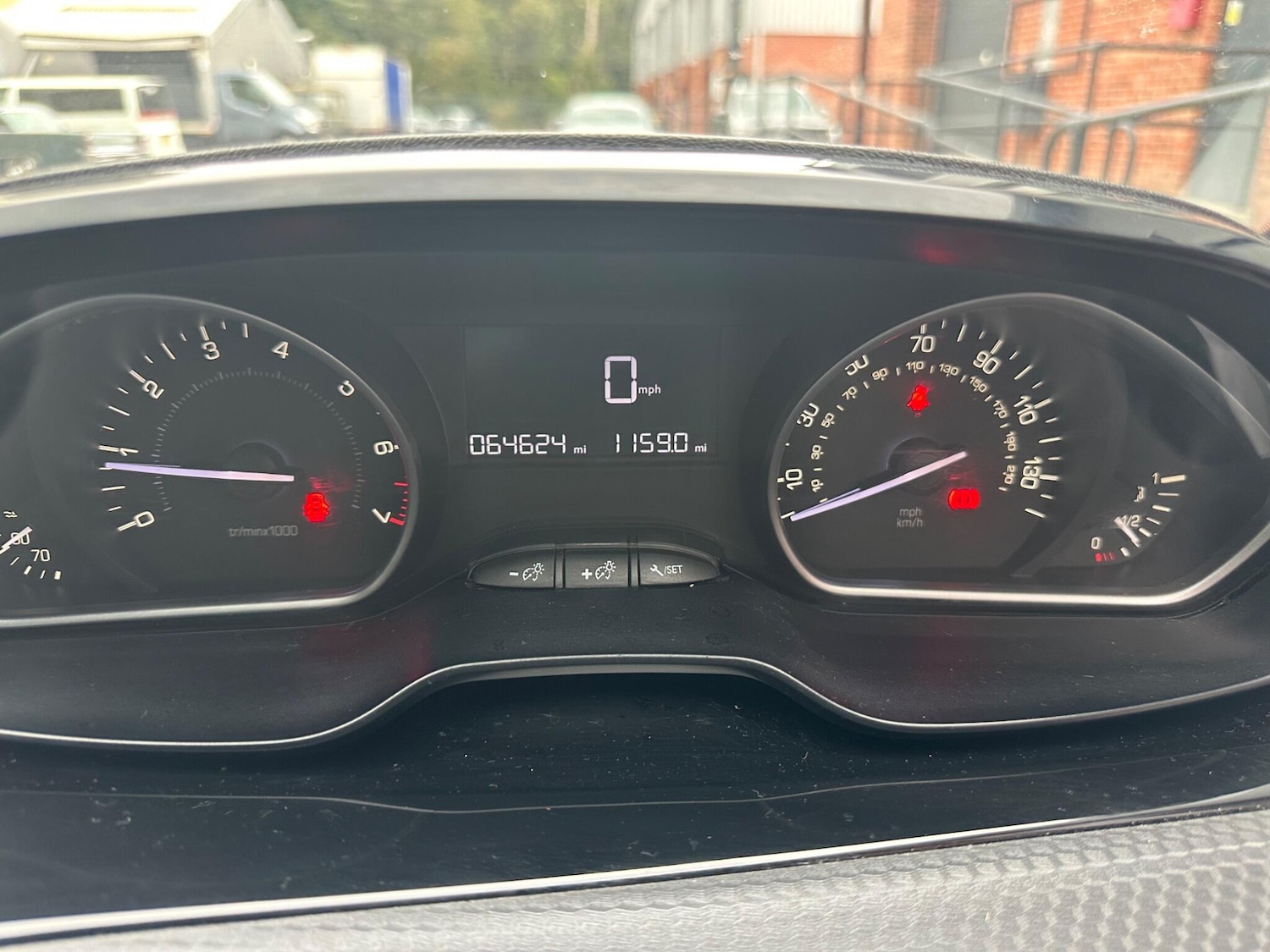 Used Peugeot 208 2016 for sale - 76094761: Photo 30