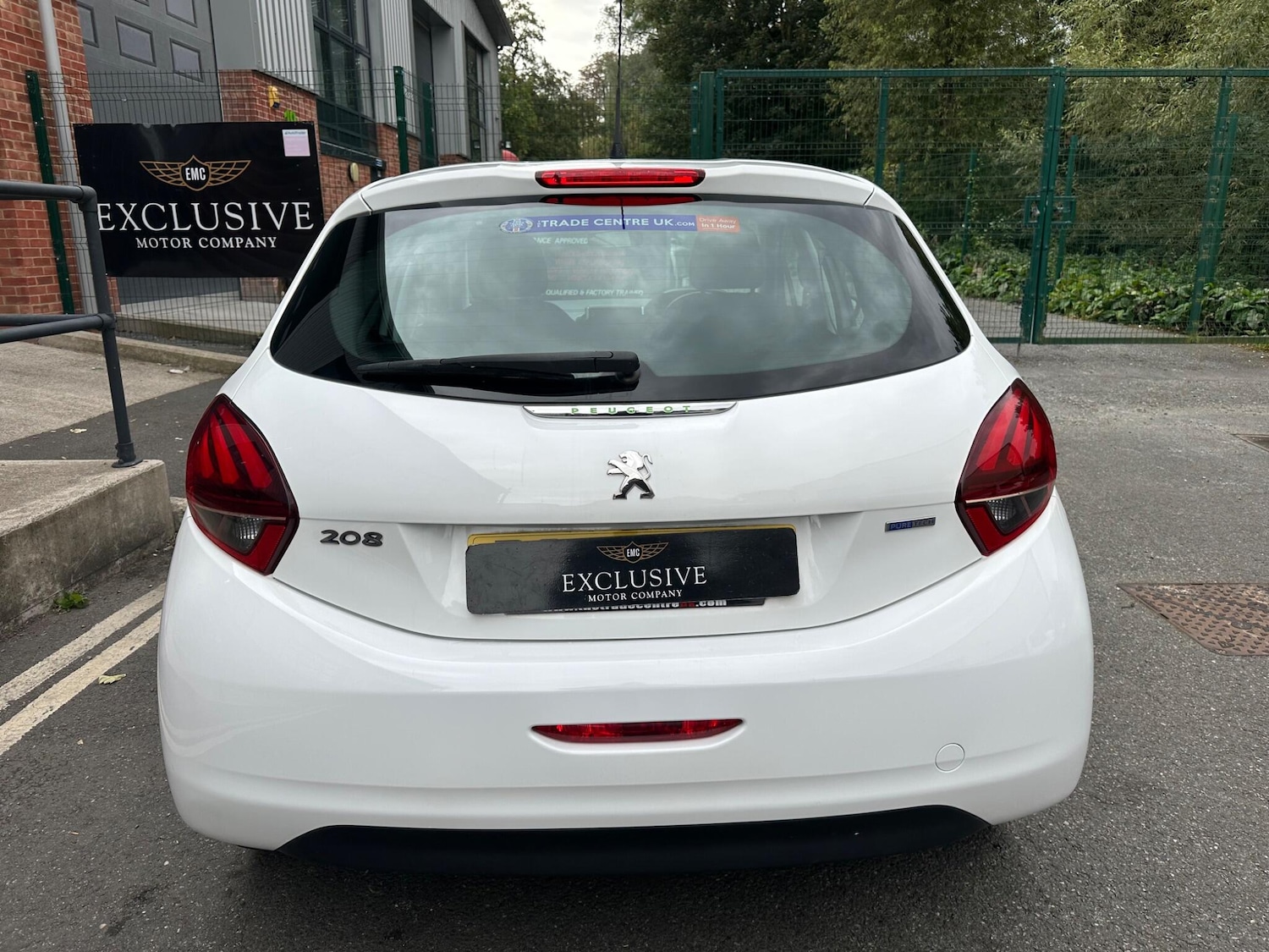 Used Peugeot 208 2016 for sale - 76094761: Photo 6