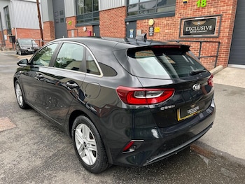 Used Kia Ceed 2019 for sale - 78830071: Photo
