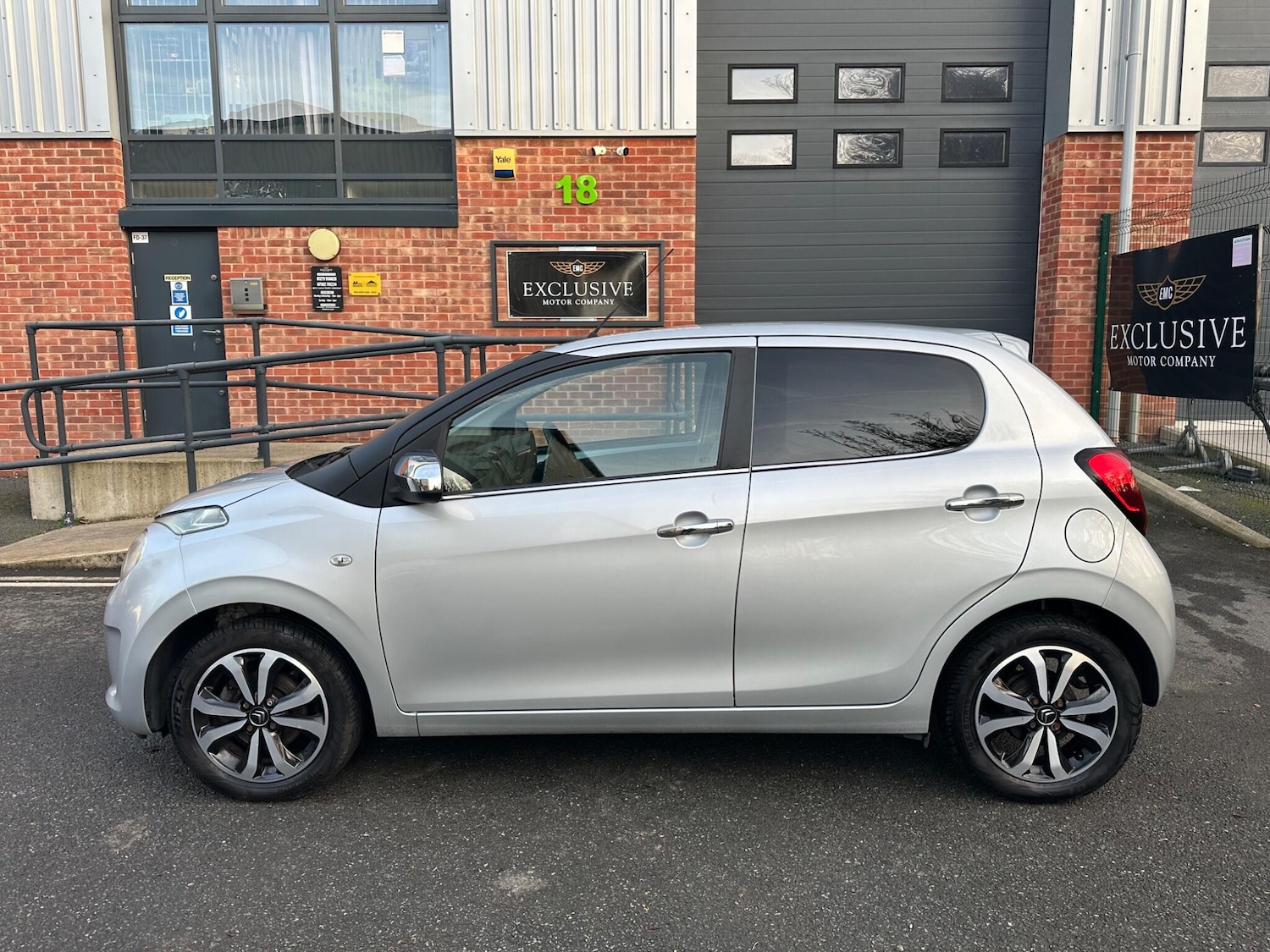 Used Citroen C1 2017 for sale - 76899628: Photo 10